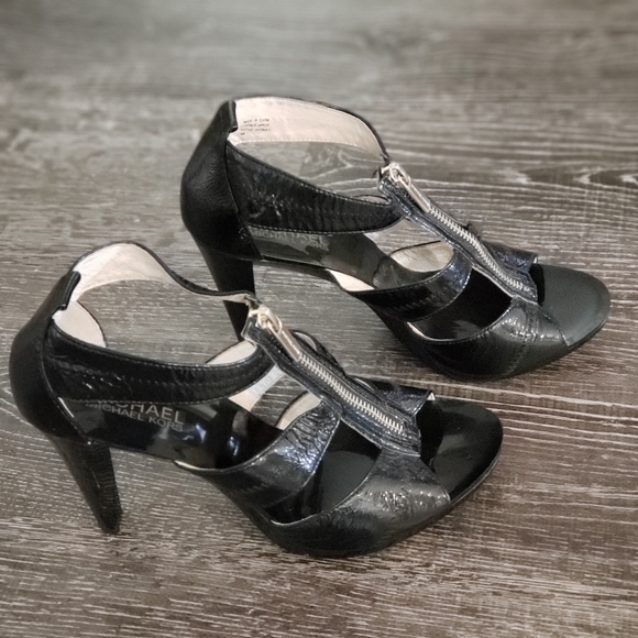 EUC Michael Kors Heels - Picture 1 of 9